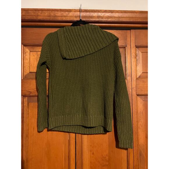 Abercrombie & Fitch Women's Side Button Cable Knit Sweater Army Green Size XS - Picture 8 of 8